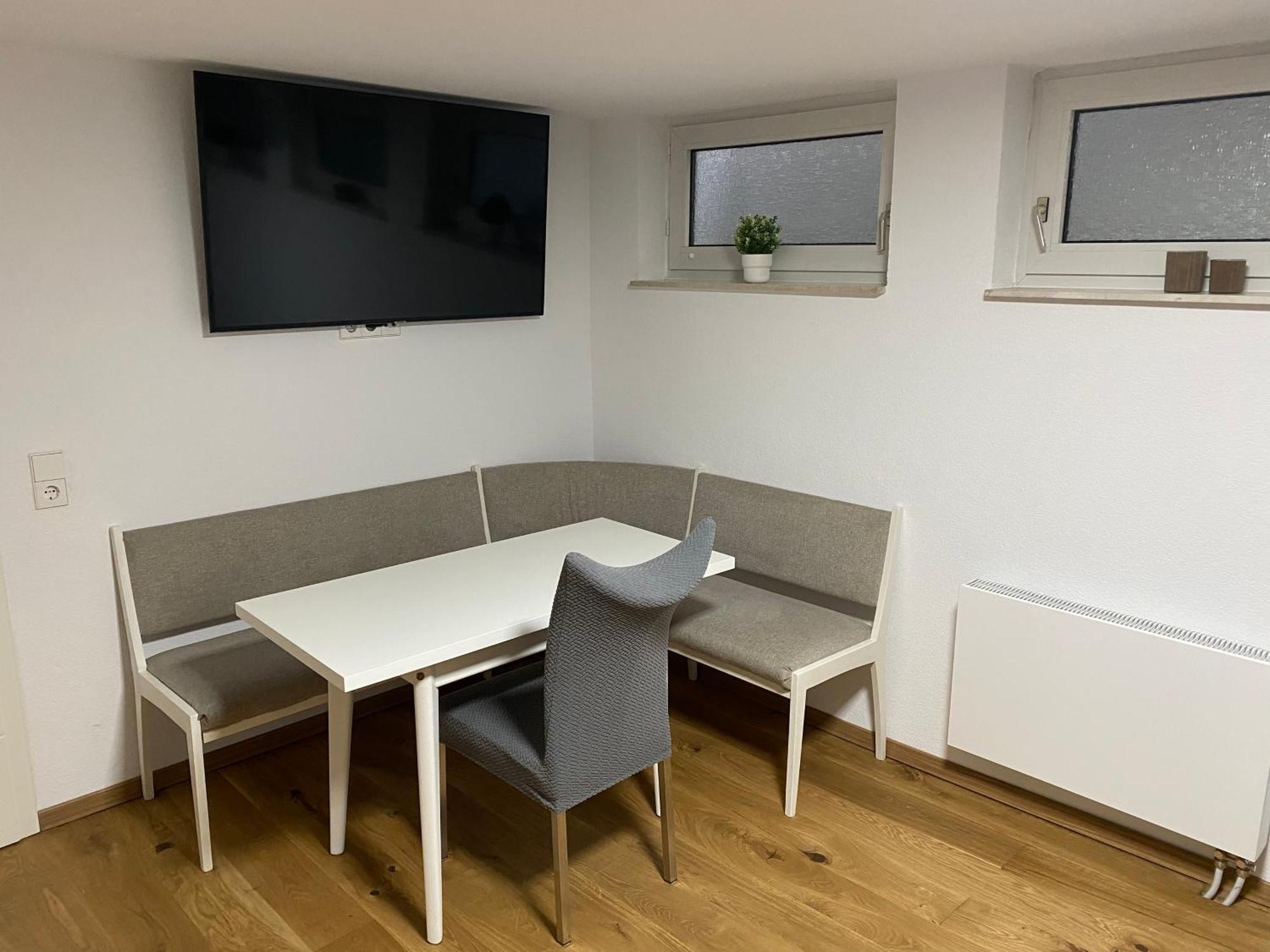 Ferienstueble Im Zabergaeu- Ferienwohnung Brackenheim Esterno foto